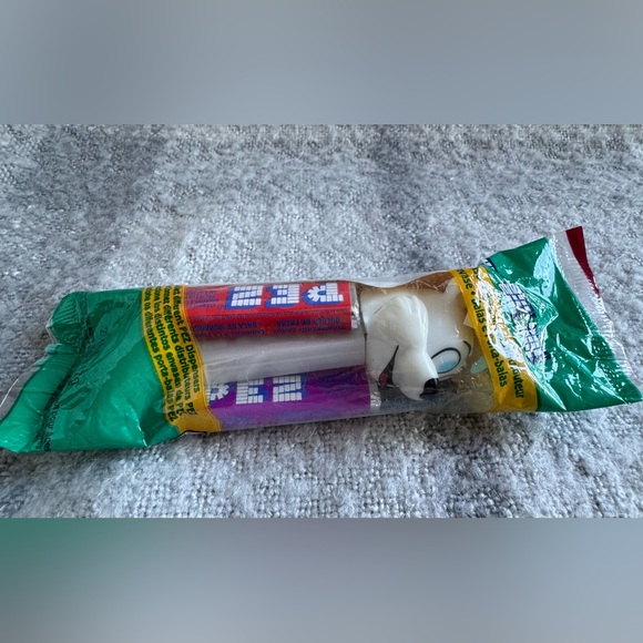 Vintage PEZ Icee Polar Bear Dispenser Unopened Package - Picture 2 of 6